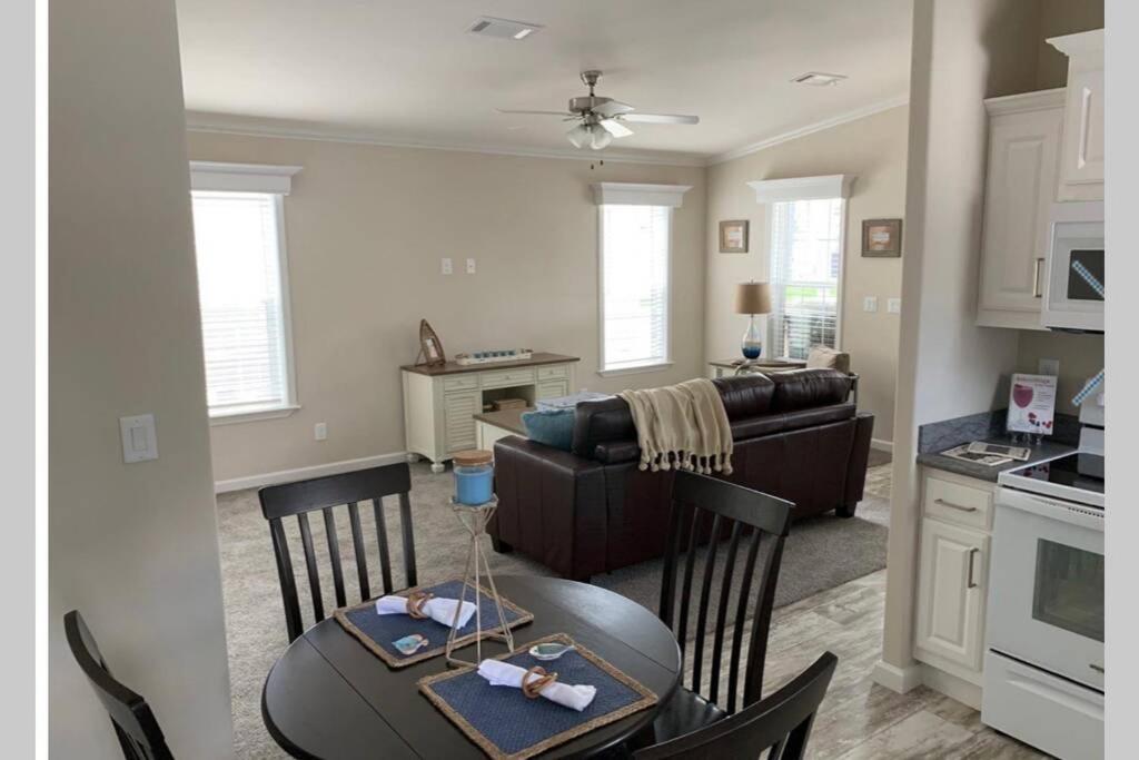 Resort Cottage Near Parks At Great Price! Kissimmee Exterior photo